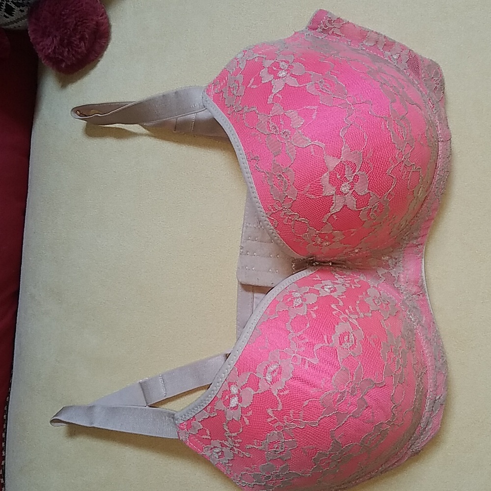 Black bow 40D nude and electric pink bra.